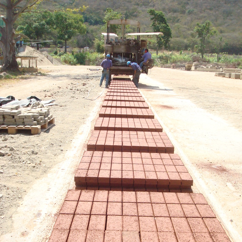 ADOQUINES EN PLANTA