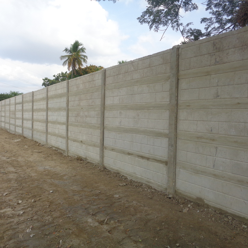 Muro en Base Libertador